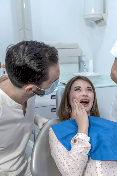 Best Broken Tooth Emergency  in Burlington, WA